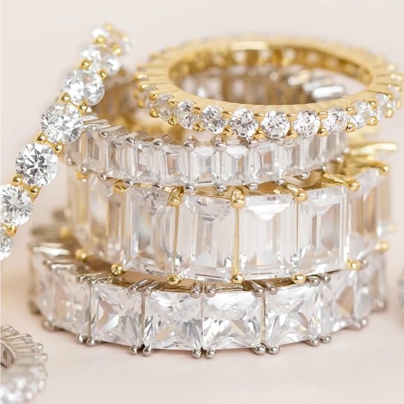 Adina Eden Baguette Eternity Band in CZ/Gold - Picture 4 of 9